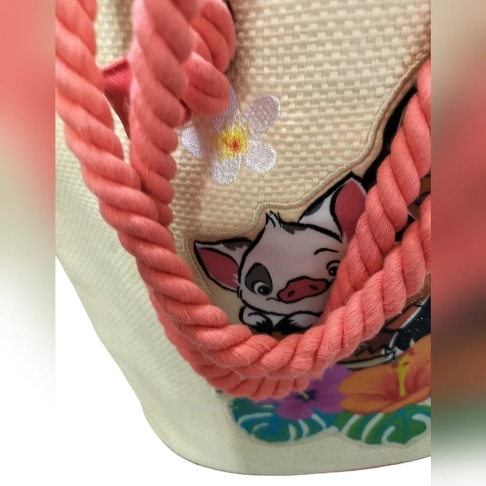 (1379) Disney Moana & Pua Glittering Straw Swim Bag. NWOT